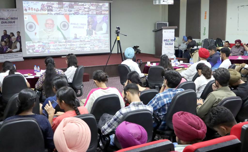 ਵੈਟਨਰੀ ਯੂਨੀਵਰਸਿਟੀ ਨੇ ਖੇਲੋ ਇੰਡੀਆ ਸੰਵਾਦ  ਖੇਡ ਕੀ ਬਾਤ ਪੀ ਐਮ ਕੇ ਸਾਥ ਨਾਲ ਰਾਸ਼ਟਰੀ ਖੇਡ ਦਿਵਸ ਮਨਾਇਆ